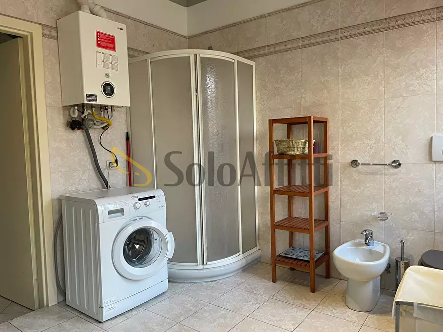 Immagine 31 di Quadrilocale in affitto  in Corso Quintino Sella a Torino