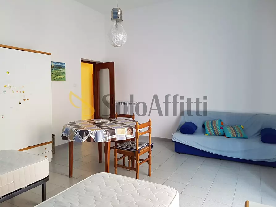 Immagine 10 di Trilocale in affitto  a Catanzaro