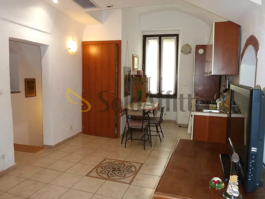 Immagine 2 di Trilocale in affitto  in Via Luca Spinola 1 a San Remo