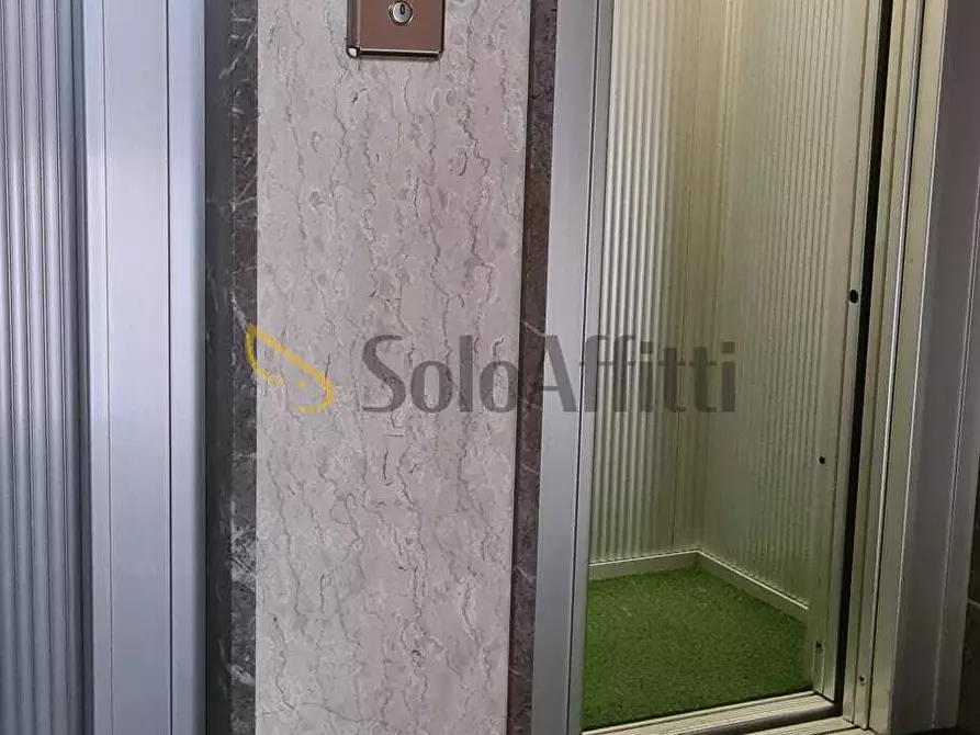 Immagine 31 di Quadrilocale in affitto  in Piazza del Monastero 10 a Torino