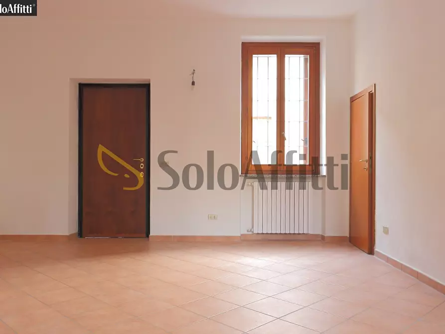 Immagine 1 di Trilocale in affitto  in Via Alessandro Volta 48 a Desio