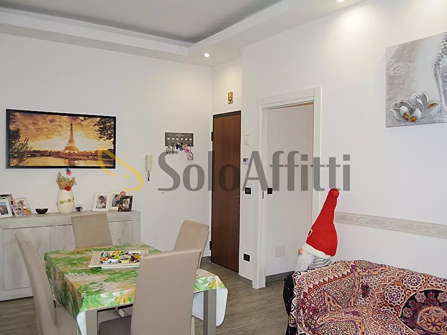Immagine 3 di Trilocale in affitto  in Via Gozzano 2 a Settimo Torinese