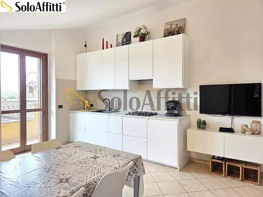 Immagine 6 di Trilocale in affitto  in Via Eugenio Montale 12 a Limbiate