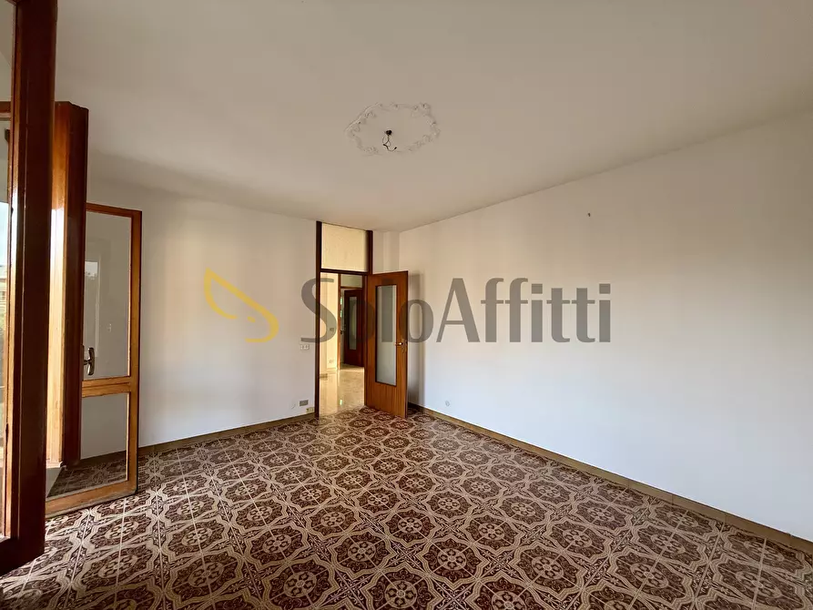 Immagine 67 di Quadrilocale in affitto  in Via Buratto 7 a Ciriè