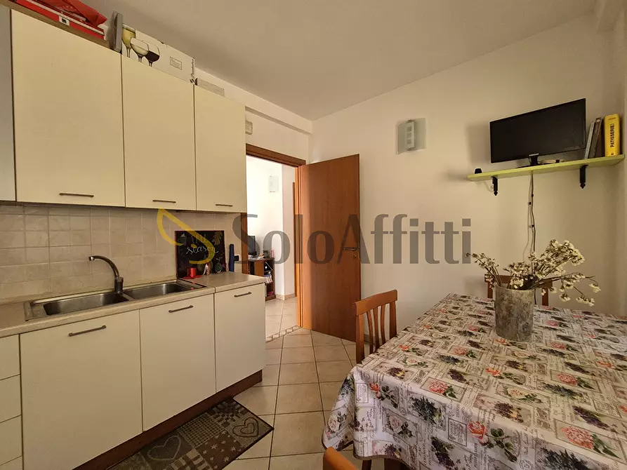 Immagine 3 di Bilocale in affitto  a Catanzaro