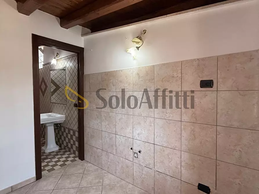 Immagine 12 di Bilocale in affitto  in Via A. Sciesa a Aprilia