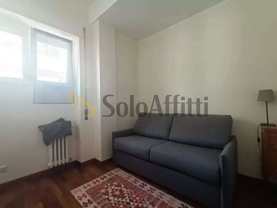 Immagine 14 di Trilocale in affitto  in Via Teresa Gnoli a Roma