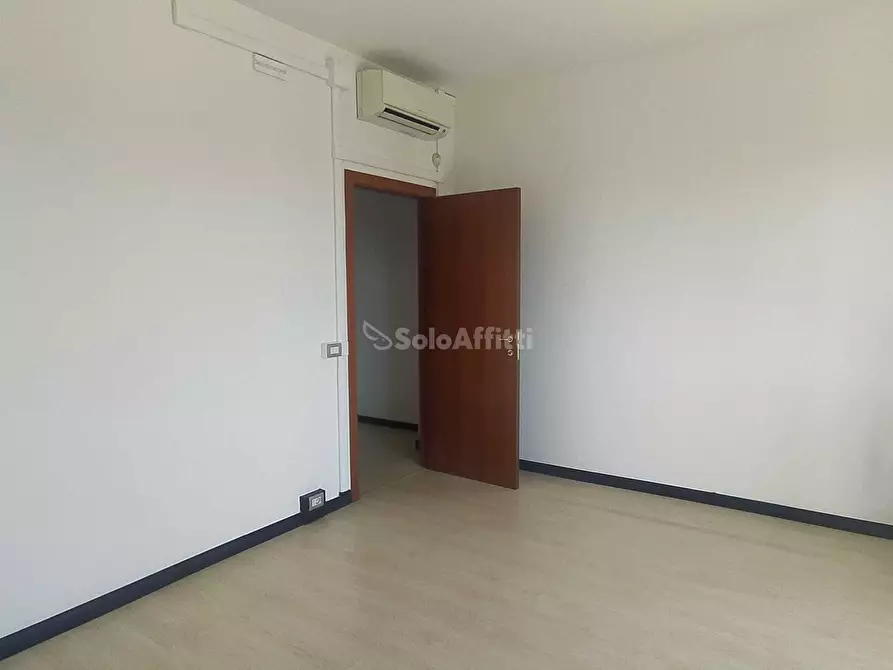 Immagine 4 di Ufficio in affitto  in Via del Maglio a Terni