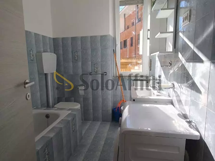 Immagine 11 di Bilocale in affitto  a Gallarate