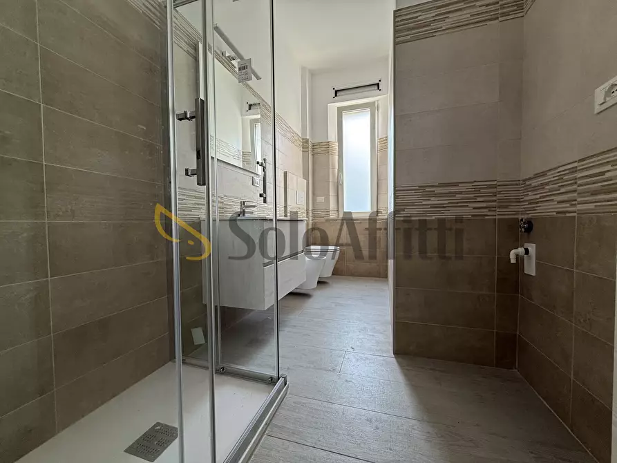 Immagine 10 di Stanza singola in affitto  a Catanzaro