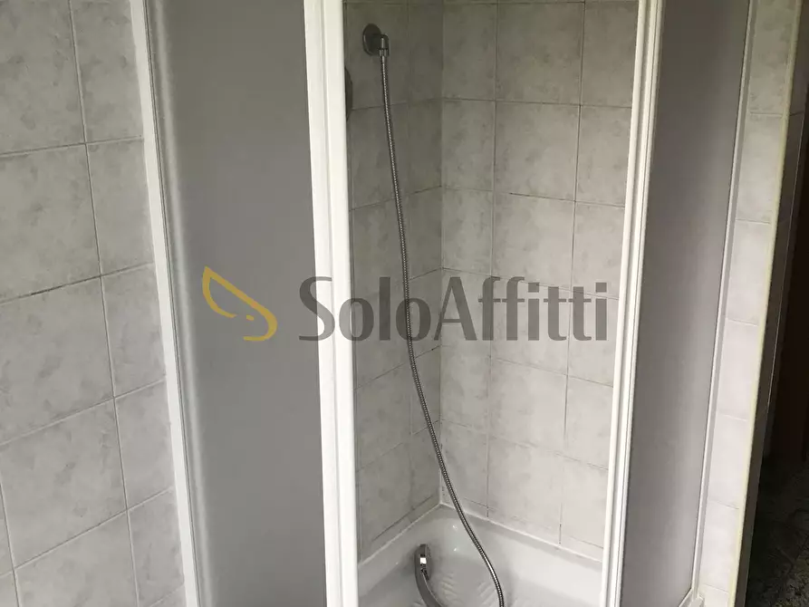 Immagine 13 di Bilocale in affitto  in Via Fornaci 45 a Settimo Torinese