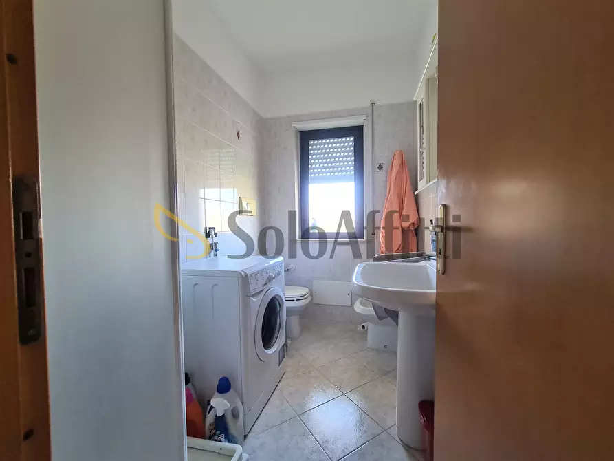 Immagine 7 di Stanza singola in affitto  a Catanzaro