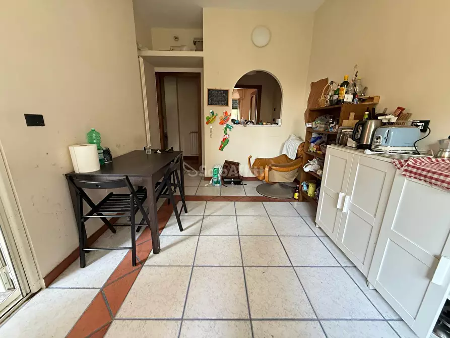 Immagine 20 di Stanza singola in affitto  in Via Bernardo Tanucci 72 a Caserta