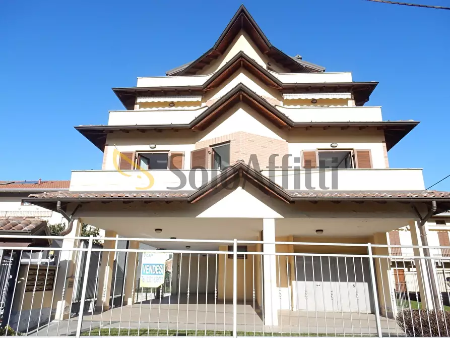 Immagine 17 di Bilocale in affitto  in Via Varese 10 a Busto Arsizio