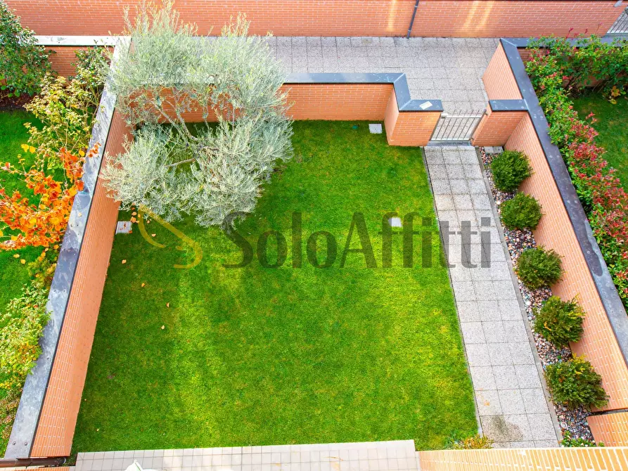 Immagine 41 di Villetta a schiera in affitto  in Via Bienate 4 a Busto Arsizio