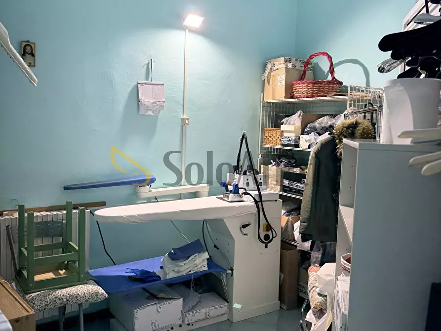 Immagine 11 di Locale commerciale in affitto  in Via Pretoria 117 a Potenza