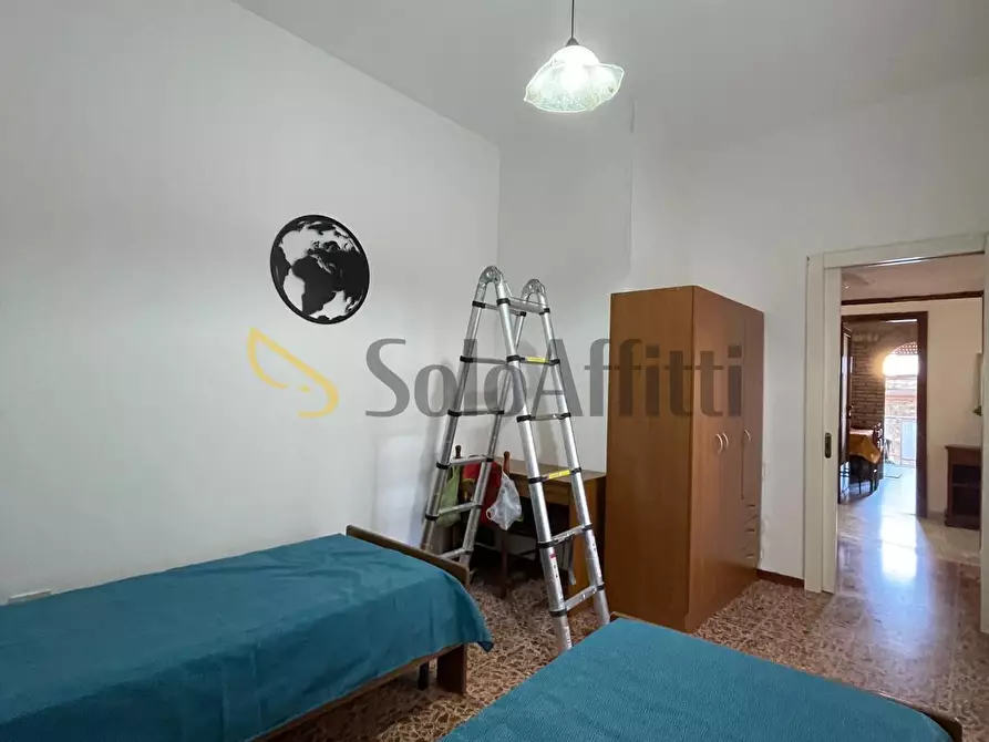 Immagine 15 di Stanza singola in affitto  a Frosinone
