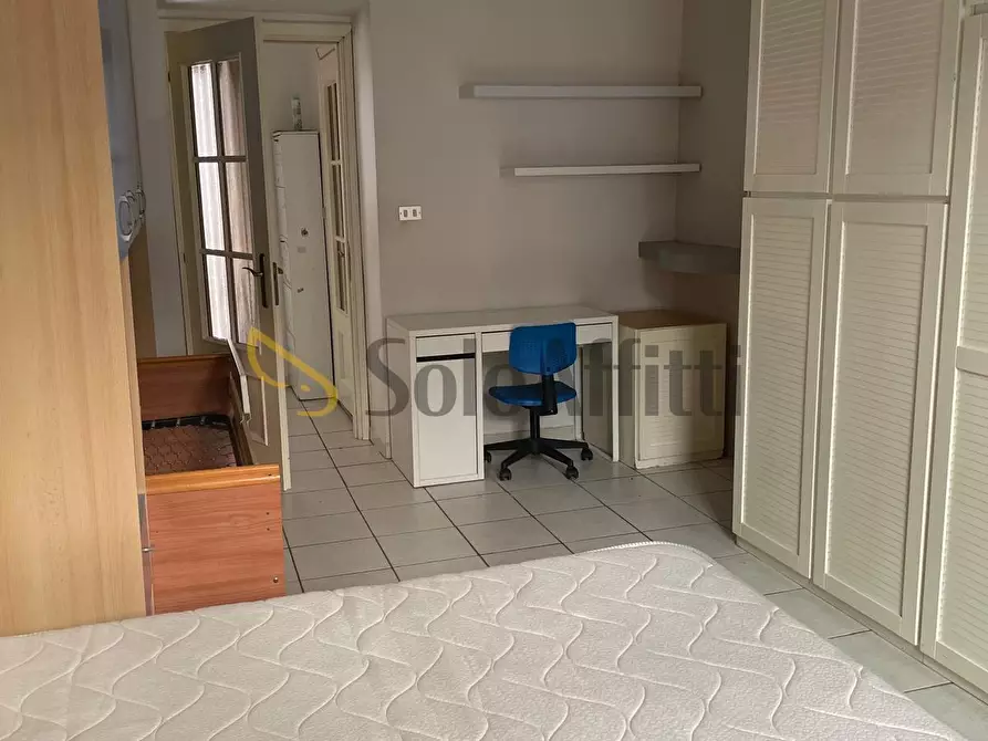 Immagine 8 di Bilocale in affitto  in Via Verrès a Torino