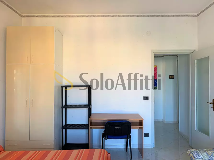 Immagine 12 di Stanza singola in affitto  a Catanzaro
