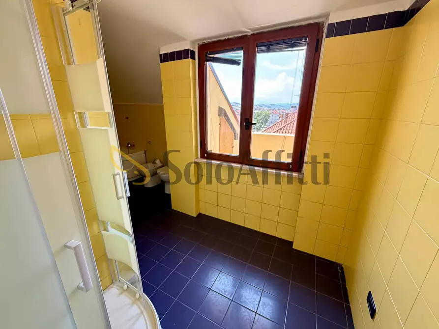 Immagine 18 di Trilocale in affitto  in Via Galileo Galilei 100 a Teramo