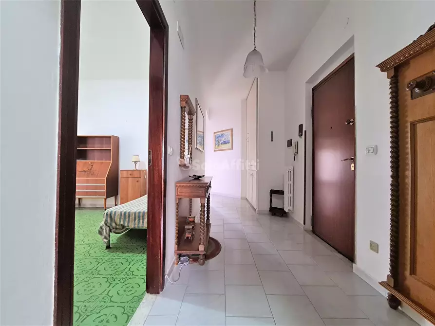 Immagine 5 di Stanza singola in affitto  a Catanzaro