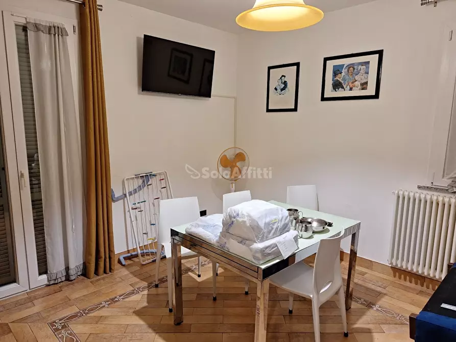 Immagine 2 di Bilocale in affitto  in Viale Salcano a Rimini