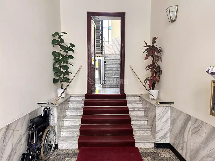 Immagine 2 di Stanza singola in affitto  a Torino