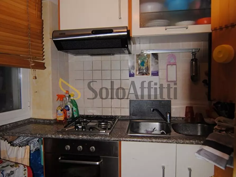 Immagine 5 di Trilocale in affitto  a Livorno