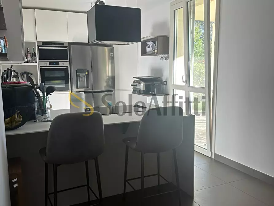 Immagine 9 di Villa in affitto  in Via Orsoleto a Rimini