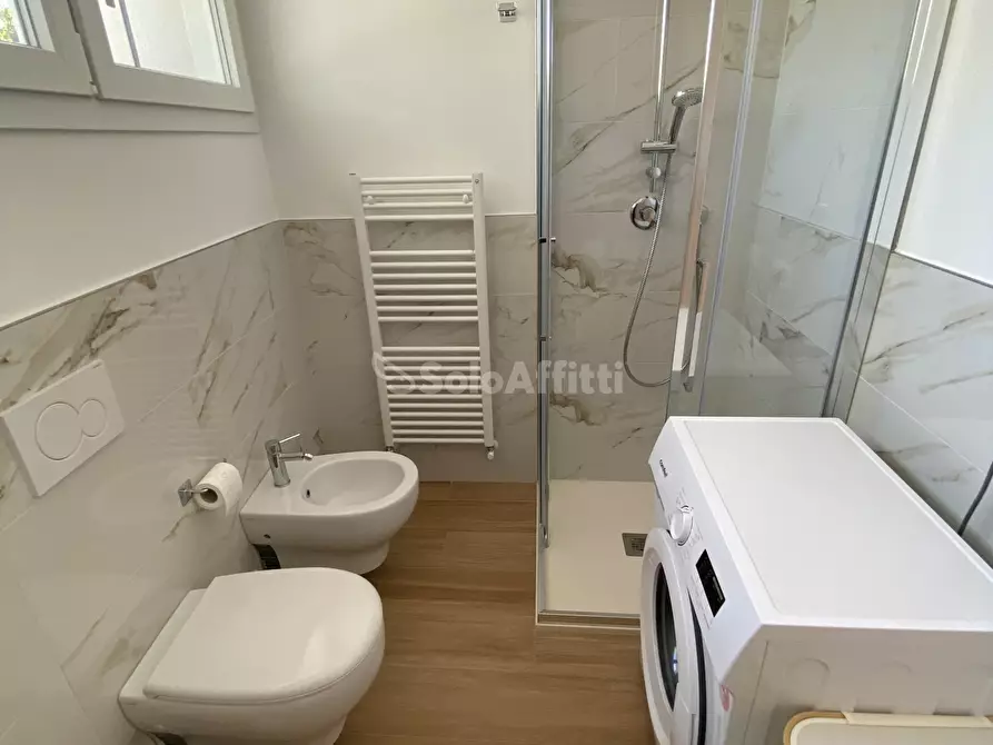 Immagine 12 di Bilocale in affitto  in Piazzale del Popolo 1 a Rimini