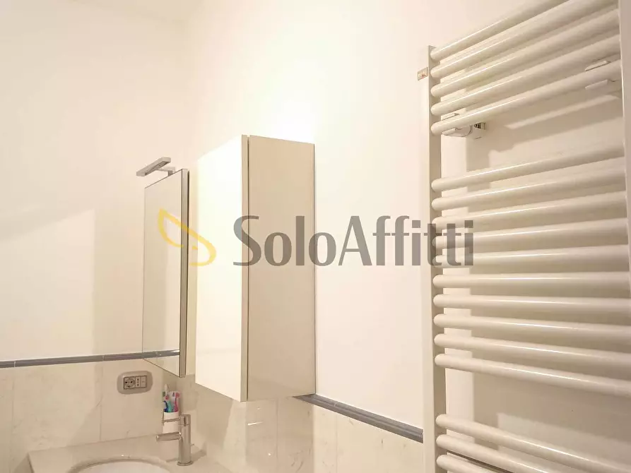 Immagine 14 di Bilocale in affitto  in VIA ARCIVESCOVADO 2 a Torino