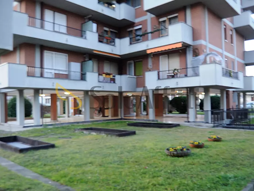 Immagine 24 di Trilocale in affitto  in Via del Porto 23 a San Mauro Torinese