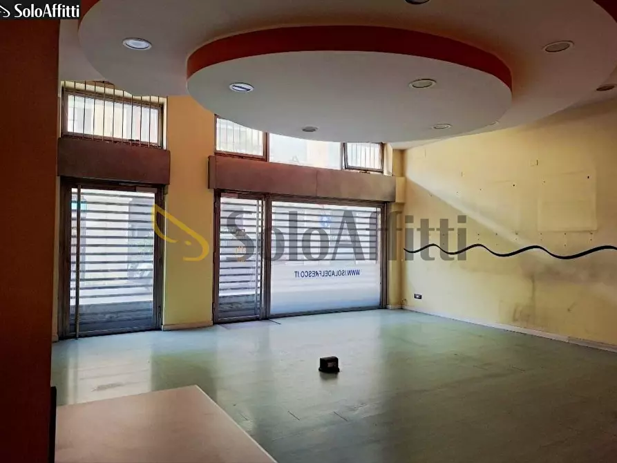 Immagine 1 di Locale commerciale in affitto  in Via Antonio Origo 28 a Lissone