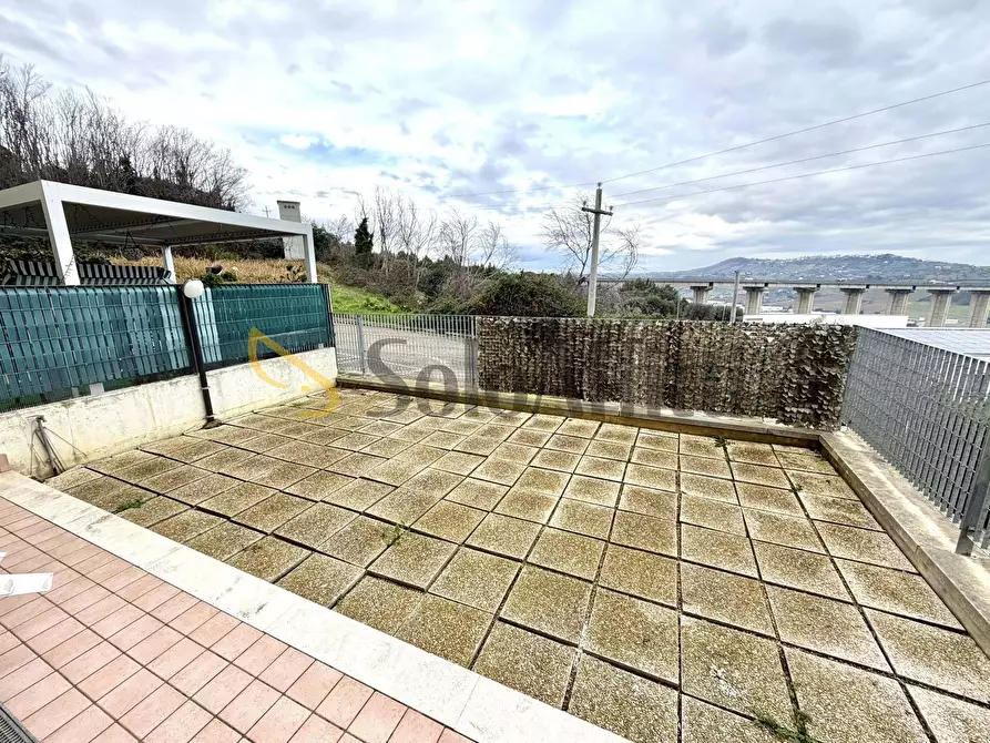 Immagine 11 di Bilocale in affitto  in Via Pescara 2 a Mosciano Sant'angelo