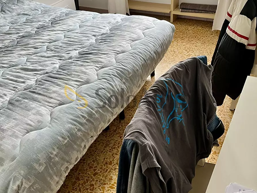 Immagine 41 di Trilocale in affitto  in Via Carlo Capelli a Torino