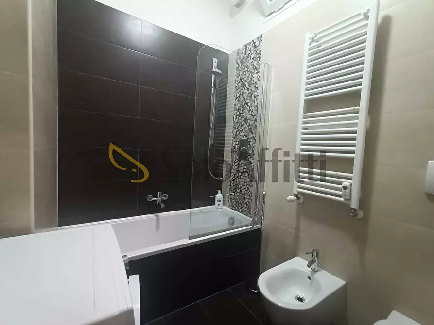 Immagine 20 di Trilocale in affitto  in Via Teresa Gnoli a Roma