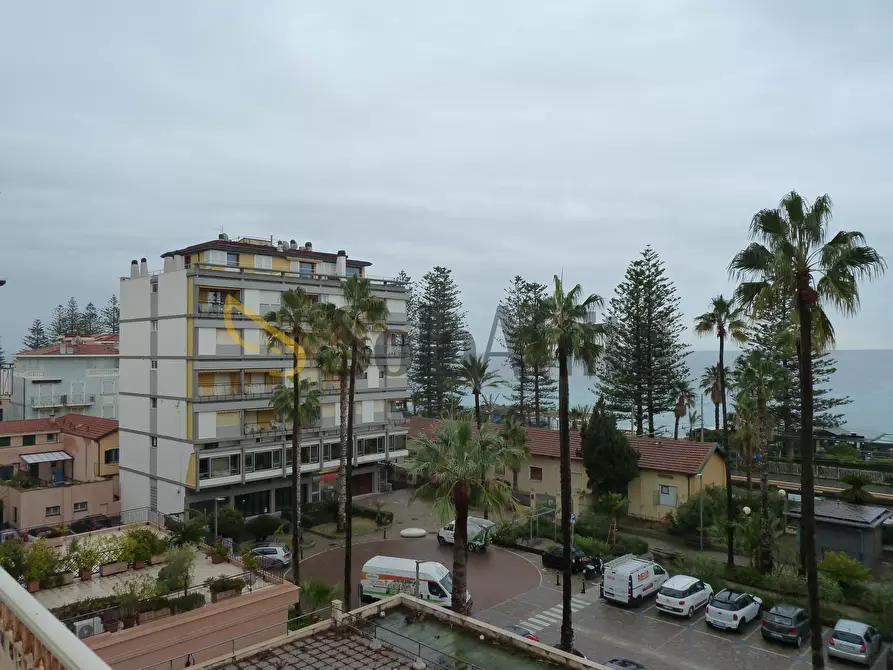 Immagine 14 di Appartamento in affitto  in Via Vittorio Emanuele II 151 a Bordighera