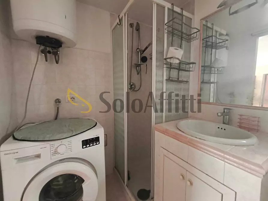 Immagine 16 di Monolocale in affitto  in Via Mario Fani a Roma