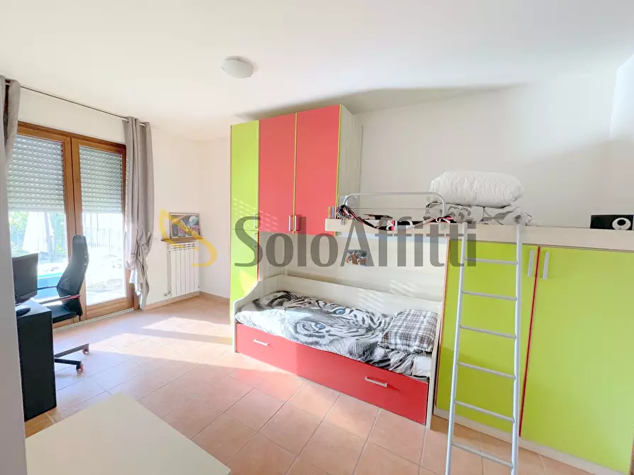 Immagine 12 di Trilocale in affitto  a Montefano