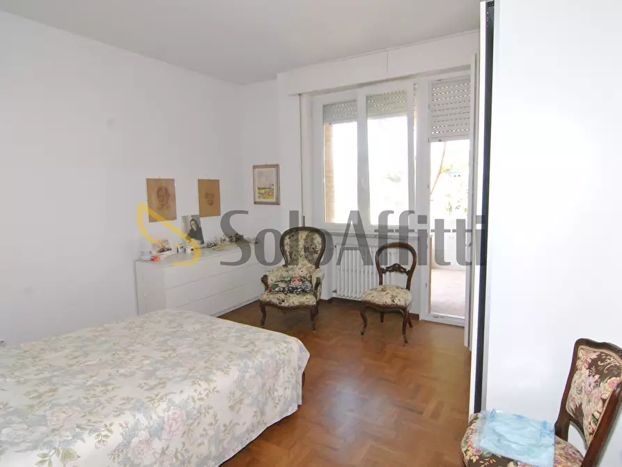 Immagine 12 di Quadrilocale in affitto  in Via dei Pensieri 5b a Livorno