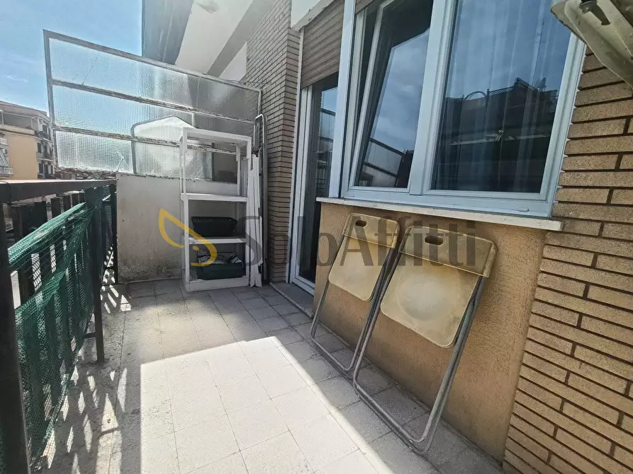 Immagine 24 di Trilocale in affitto  in Via Teresa Gnoli a Roma