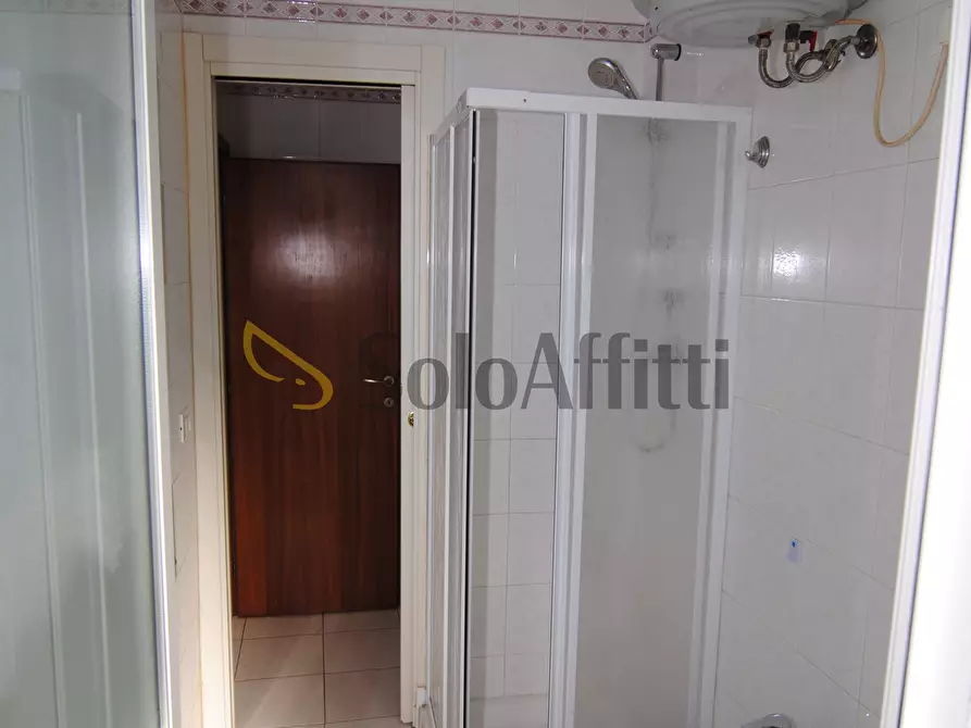Immagine 7 di Bilocale in affitto  a Collesalvetti