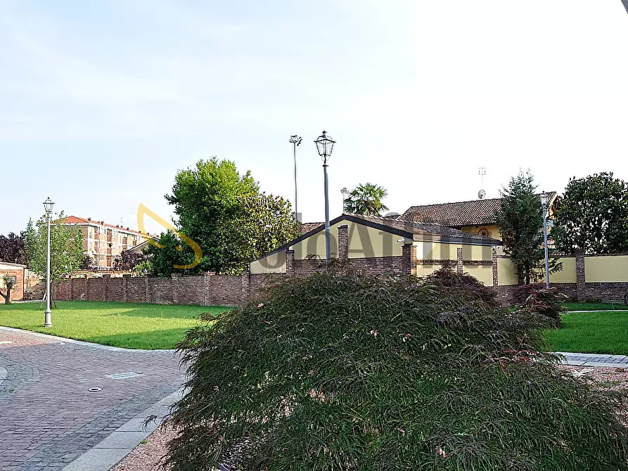 Immagine 25 di Bilocale in affitto  in Via Fornaci 45 a Settimo Torinese