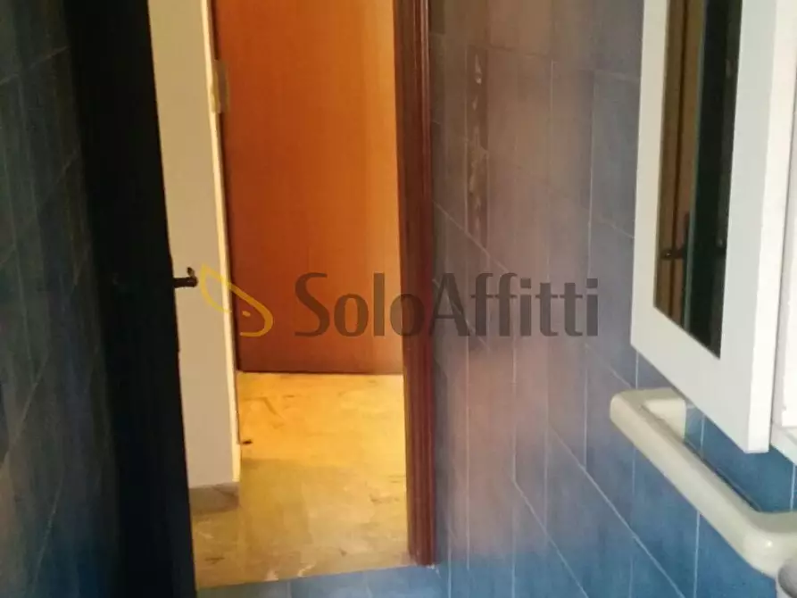 Immagine 12 di Bilocale in affitto  in Via Rivara a Torino