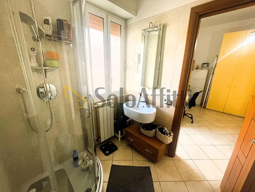 Immagine 32 di Trilocale in affitto  in Viale dei Colli Portuensi 235 a Roma