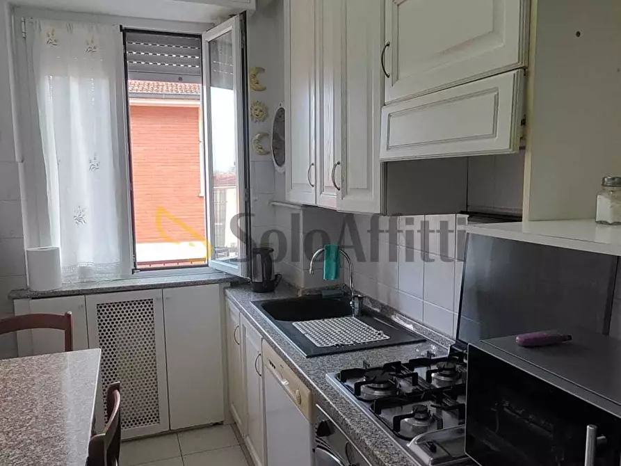 Immagine 8 di Quadrilocale in affitto  in Via Teo Lambri 9 a Pavia