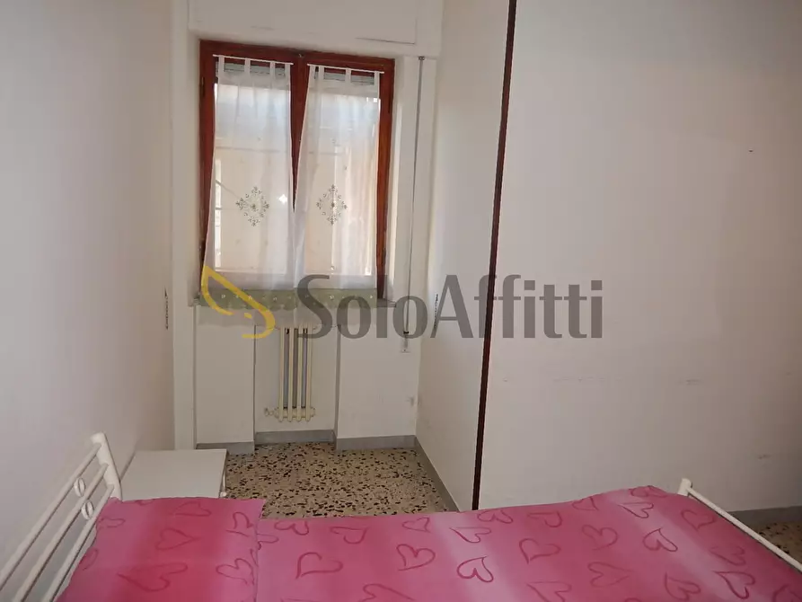 Immagine 8 di Stanza singola in affitto  a Catanzaro