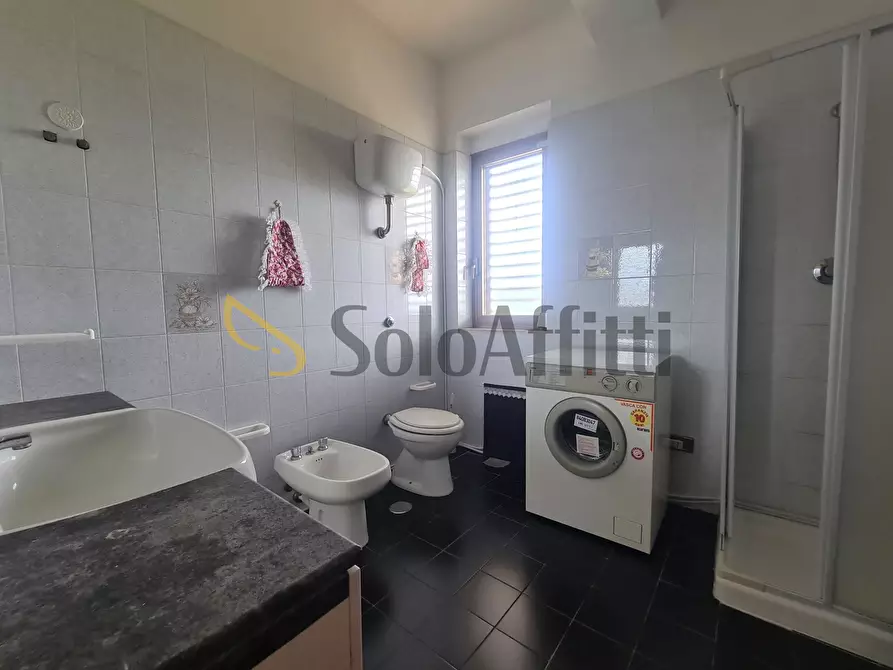 Immagine 10 di Bilocale in affitto  a Catanzaro