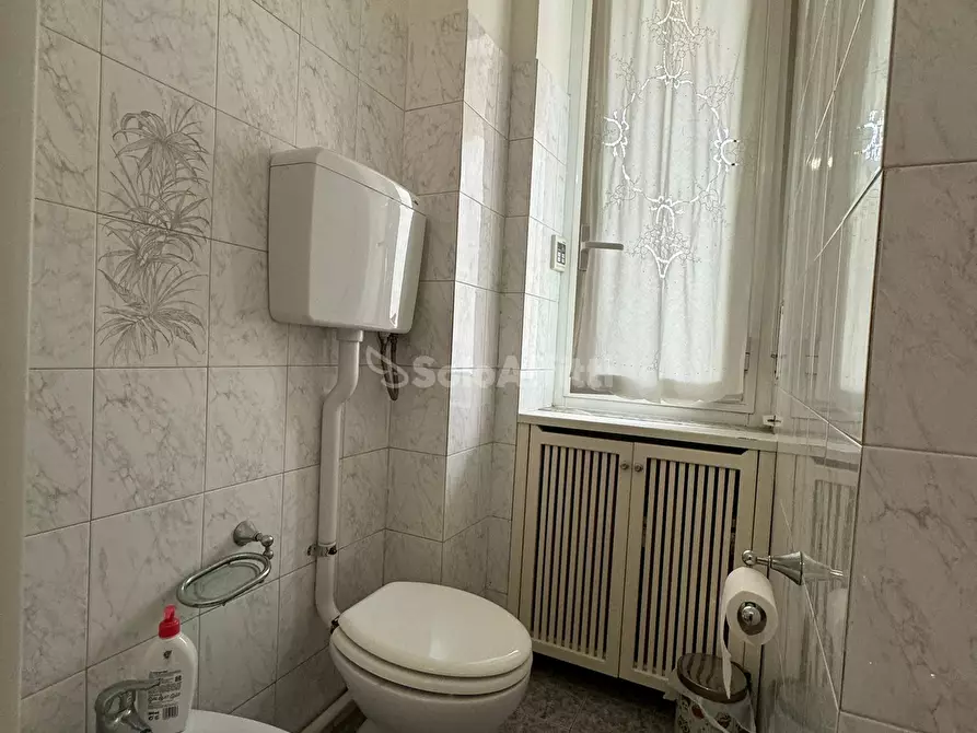 Immagine 13 di Bilocale in affitto  in Via Bari a Torino