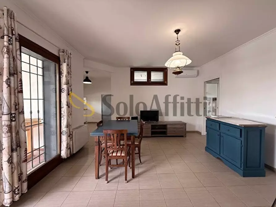 Immagine 5 di Villa in affitto  in Via Colle Capitolino a Anzio